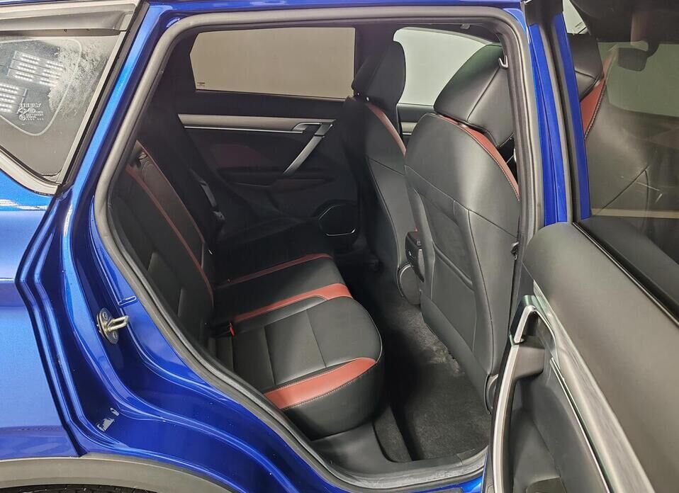 Geely Coolray 1.5 AMT (150 л.с.)