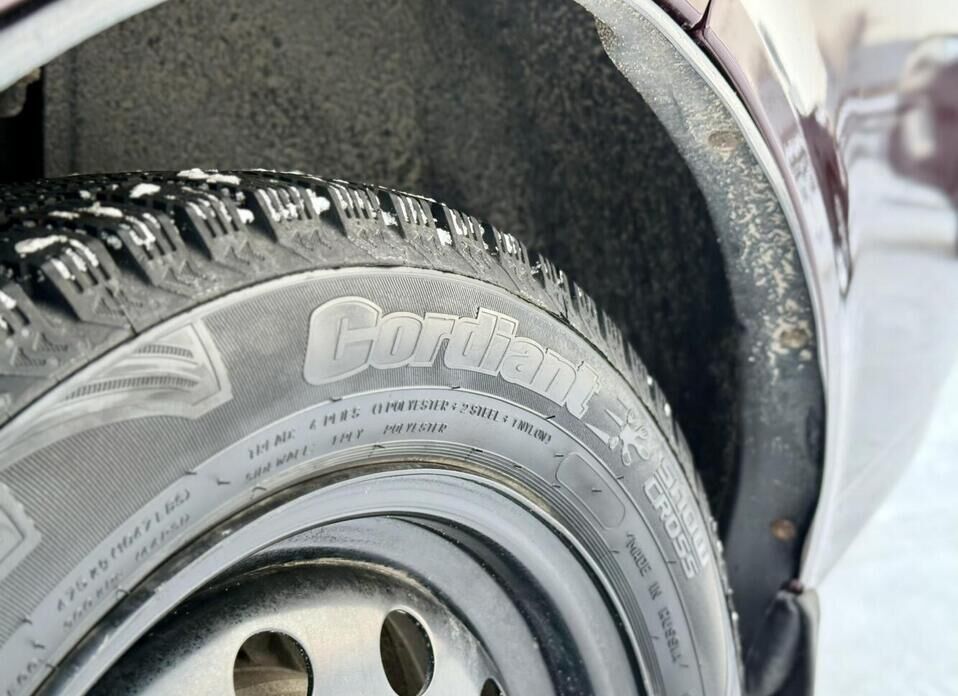 LADA (ВАЗ) Priora, I 1.6 MT (98 л.с.)