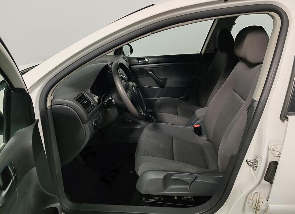 Volkswagen Golf, V 1.6 MT (102 л.с.)