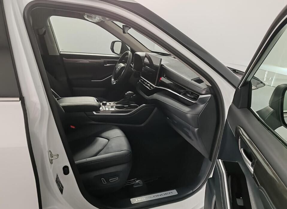 Toyota Highlander, IV (U70) 2.0 AT (248 л.с.) 4WD