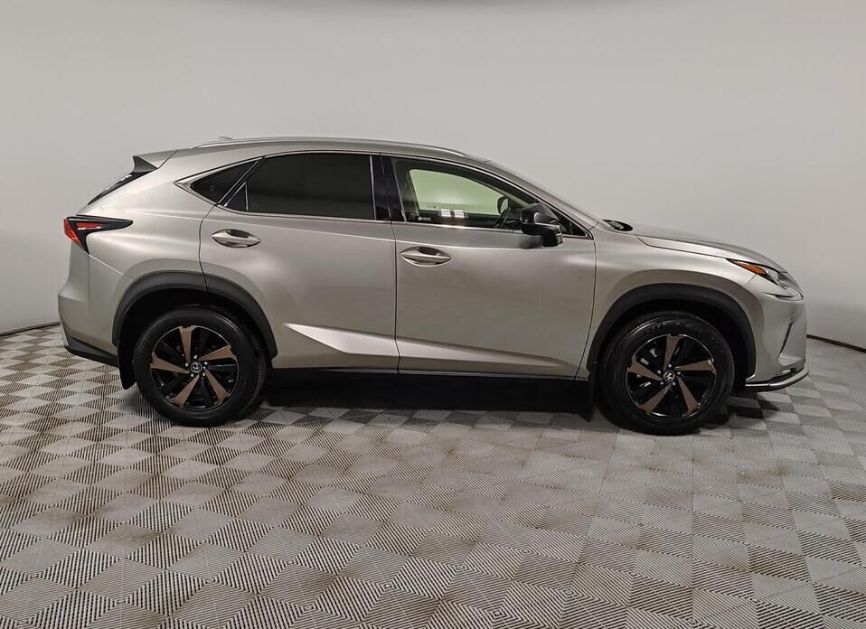 Lexus NX, I Рестайлинг 200 2.0 CVT (150 л.с.) 4WD