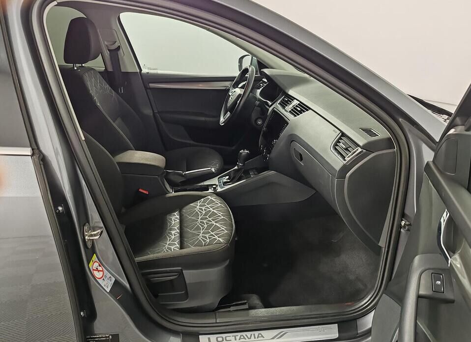 Skoda Octavia, III (A7) Рестайлинг 1.4 AMT (150 л.с.)