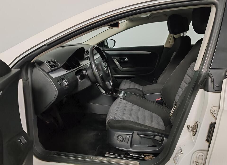 Volkswagen Passat CC, I Рестайлинг 1.8 MT (152 л.с.)