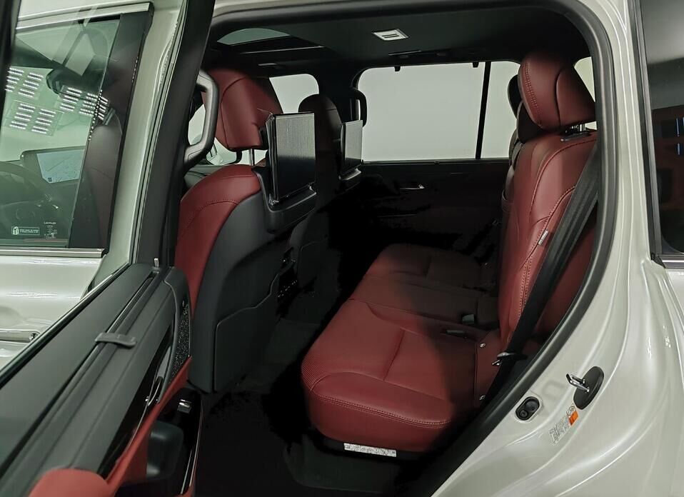 Lexus LX, IV 600 3.5 AT (415 л.с.) 4WD