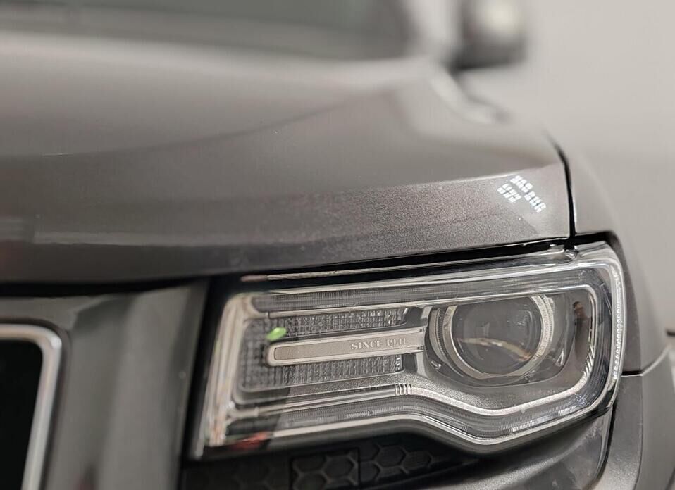 Jeep Grand Cherokee, IV (WK2) Рестайлинг 3.0d AT (243 л.с.) 4WD