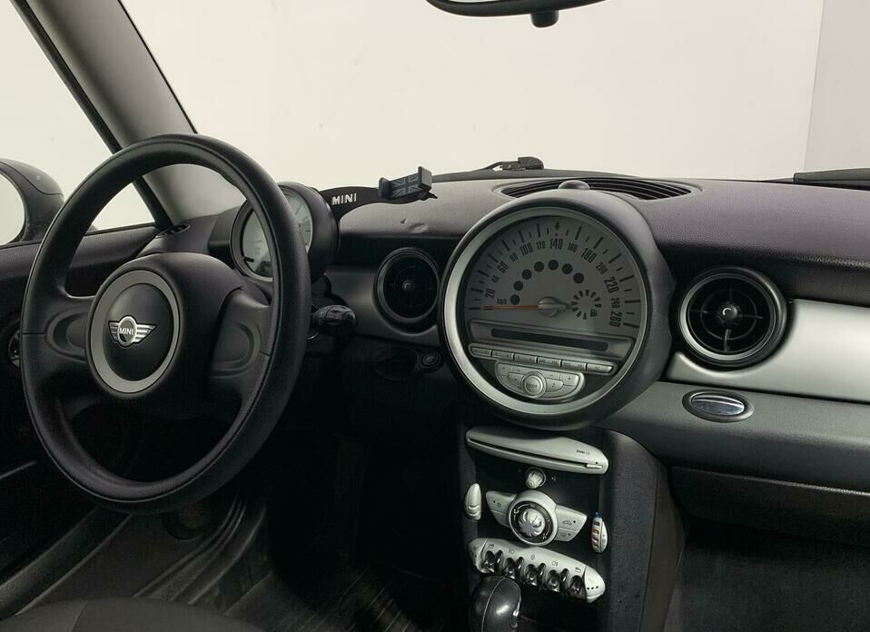 MINI Hatch One 1.4 AT (95 л.с.)