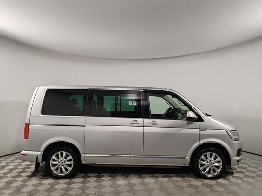Volkswagen Multivan, 2018&nbsp;г., 196&nbsp;086&nbsp;км