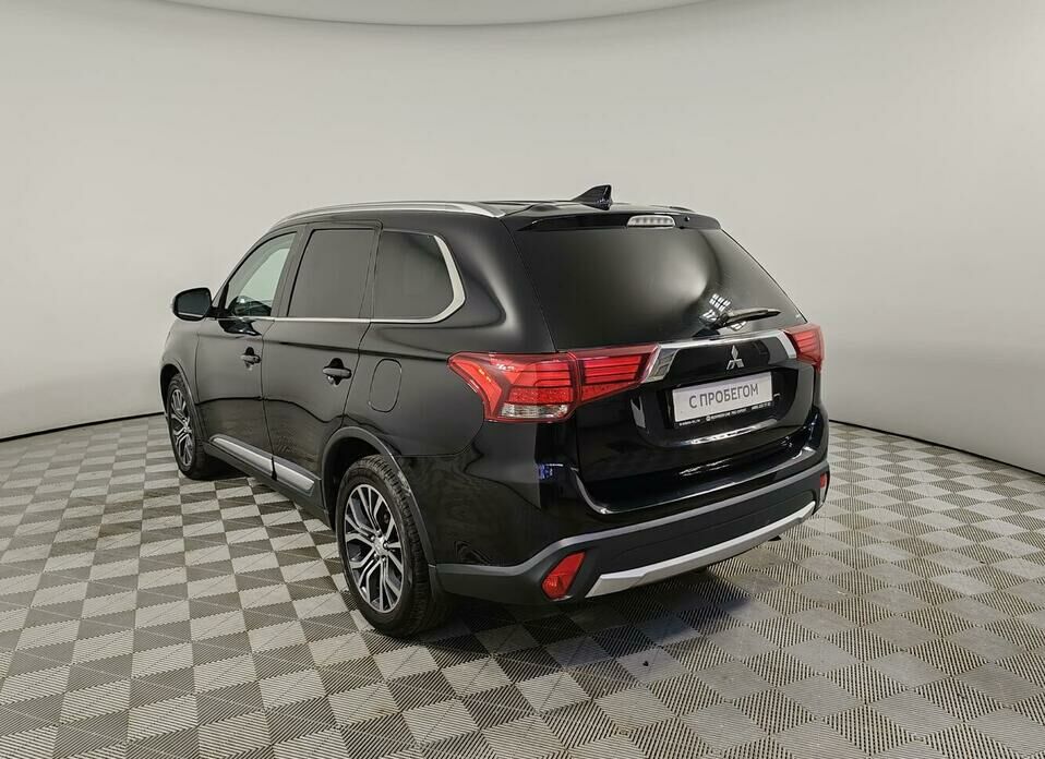 Mitsubishi Outlander 2.0 CVT (146 л.с.) 4WD