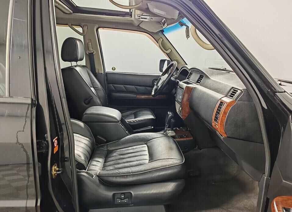Nissan Patrol, V (Y61) Рестайлинг 3.0d AT (160 л.с.) 4WD