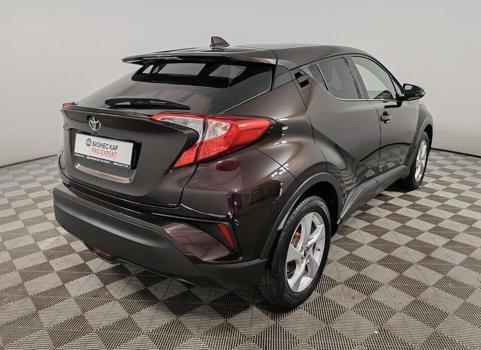 Toyota C-HR 2.0 CVT (148 л.с.)