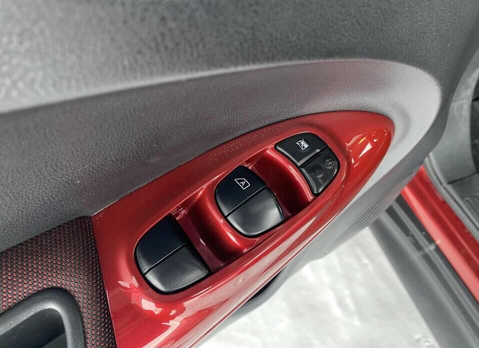 Nissan Juke, I 1.6 CVT (190 л.с.) 4WD