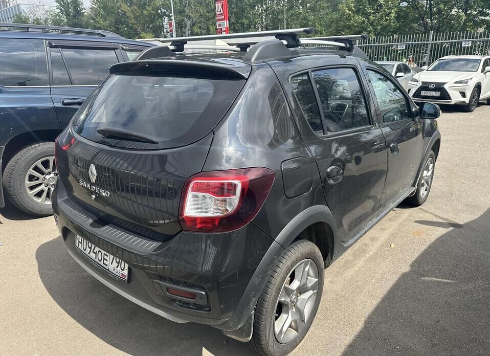 Renault Sandero Stepway 1.6 CVT (113 л.с.)
