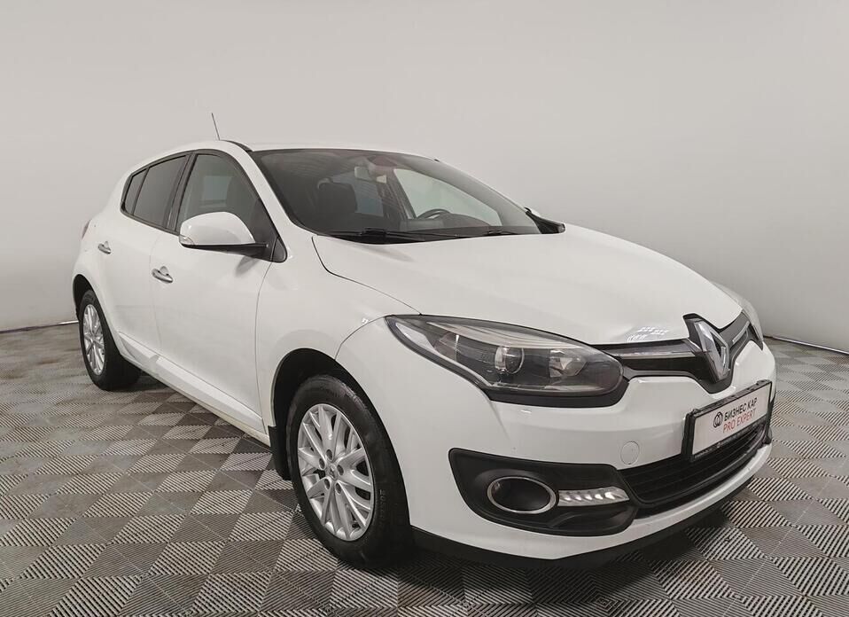Renault Megane 1.6 CVT (114 л.с.)