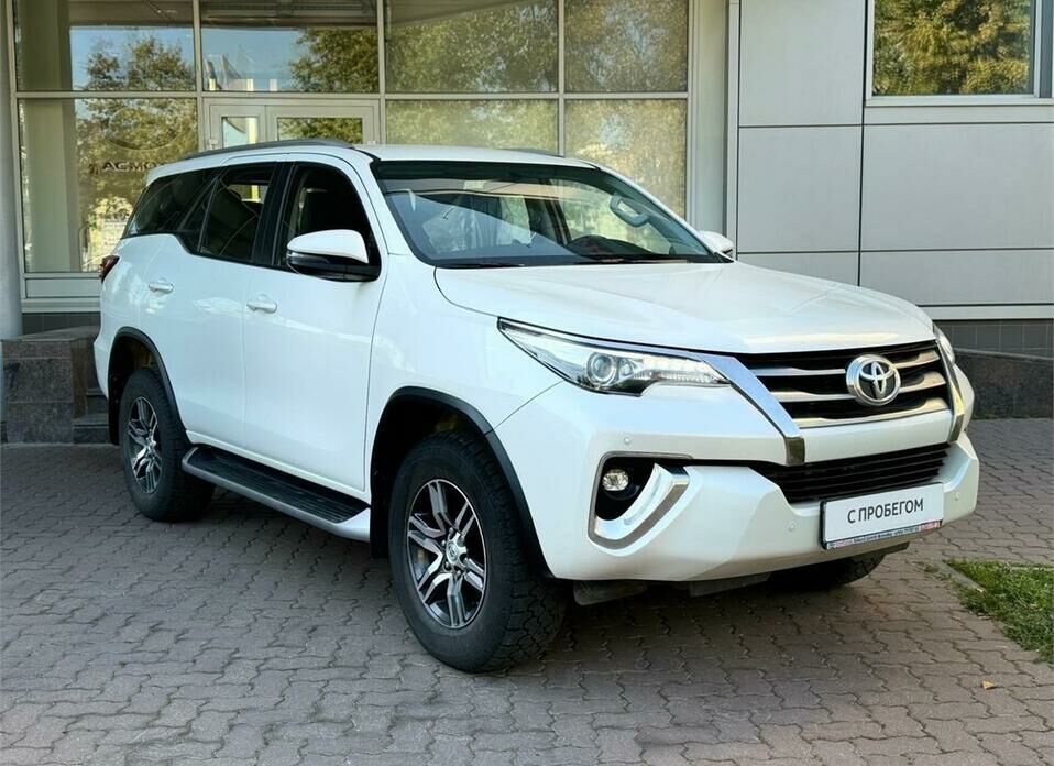 Toyota Fortuner 2.8d AT (177 л.с.) 4WD