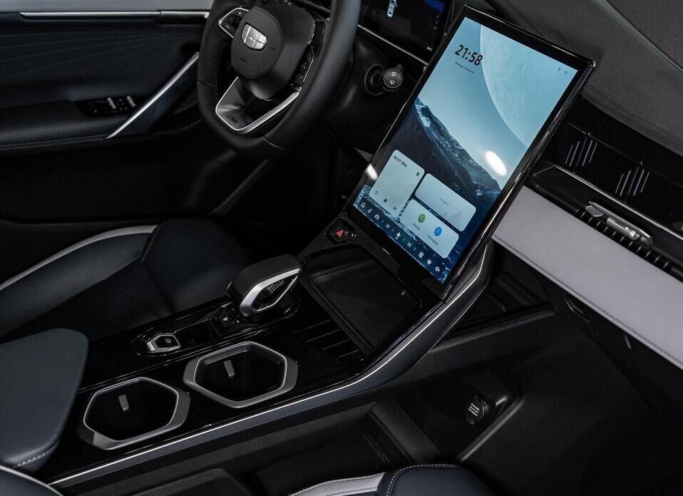 Geely Atlas, II 2.0 AT (200 л.с.) 4WD