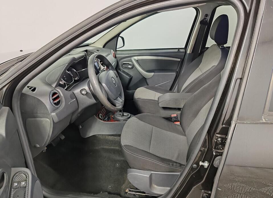 Renault Duster 2.0 AT (143 л.с.) 4WD