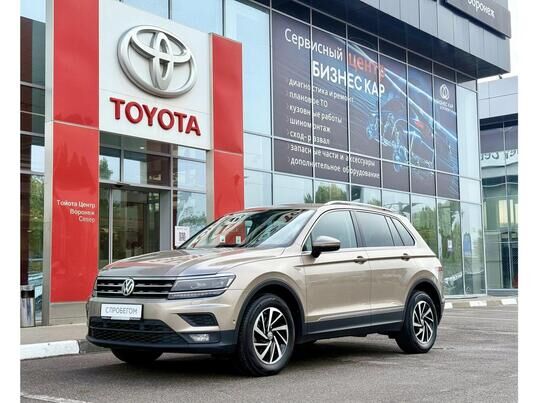 Volkswagen Tiguan, 2018 г., 188 142 км