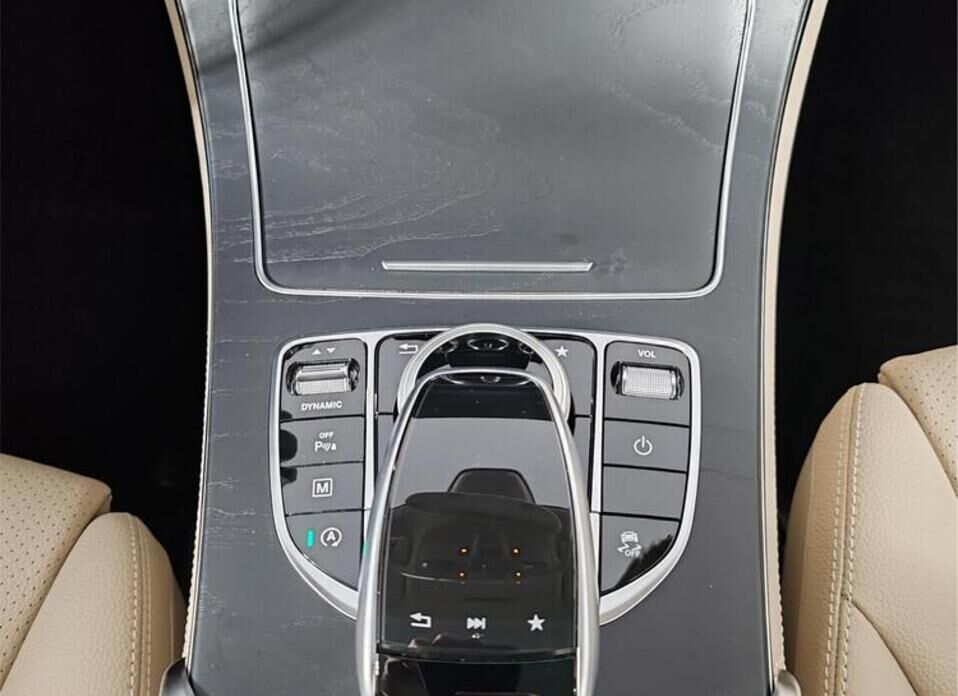 Mercedes-Benz GLC, I (X253) 300 2.0 AT (245 л.с.) 4WD