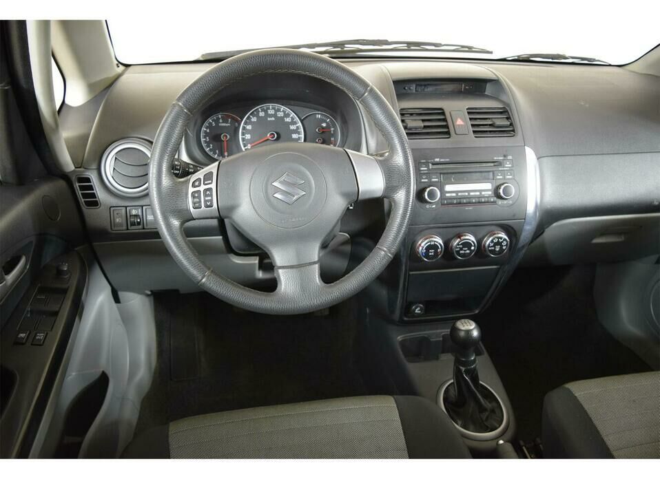 Suzuki SX4 1.6 MT (106 л.с.) 4WD