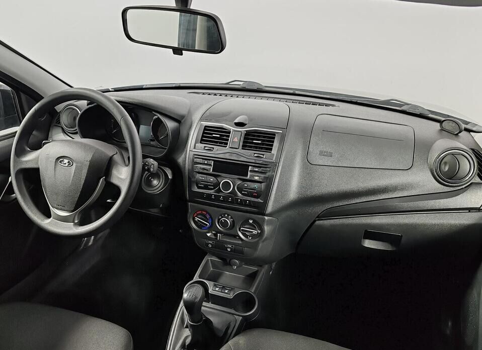 LADA (ВАЗ) Granta 1.6 MT (87 л.с.)