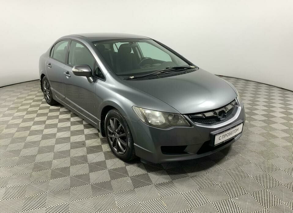 Honda Civic 1.8 AT (140 л.с.)