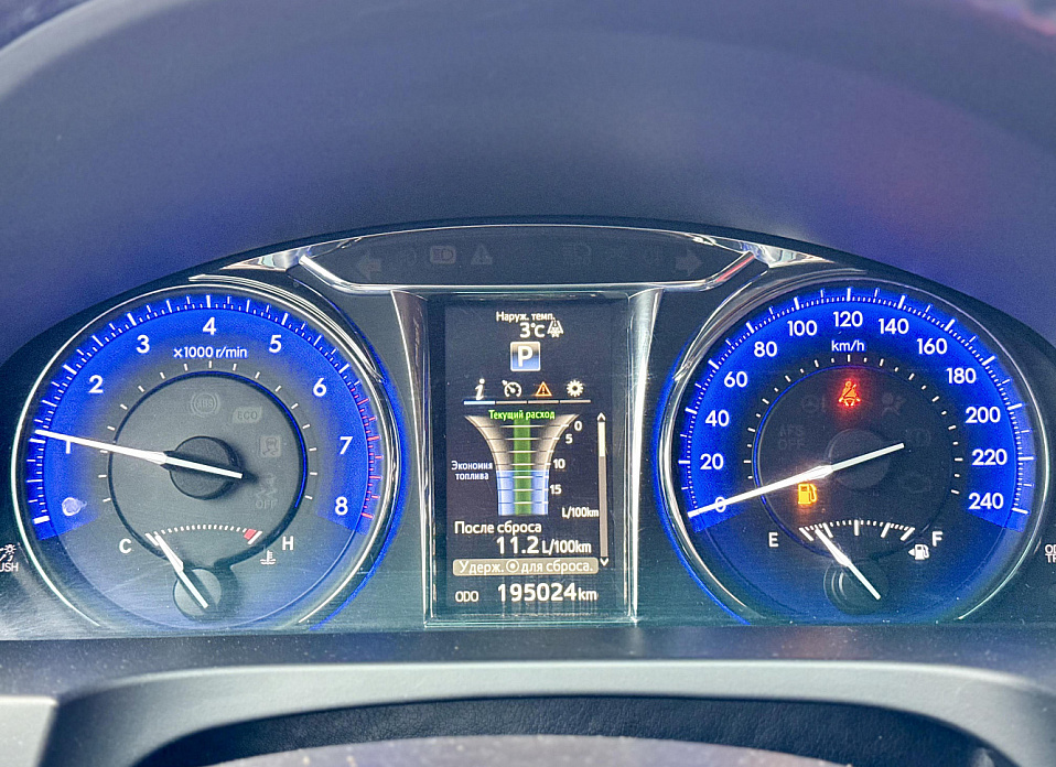 Toyota Camry, VII (XV50) Рестайлинг 2 2.5 AT (181 л.с.)