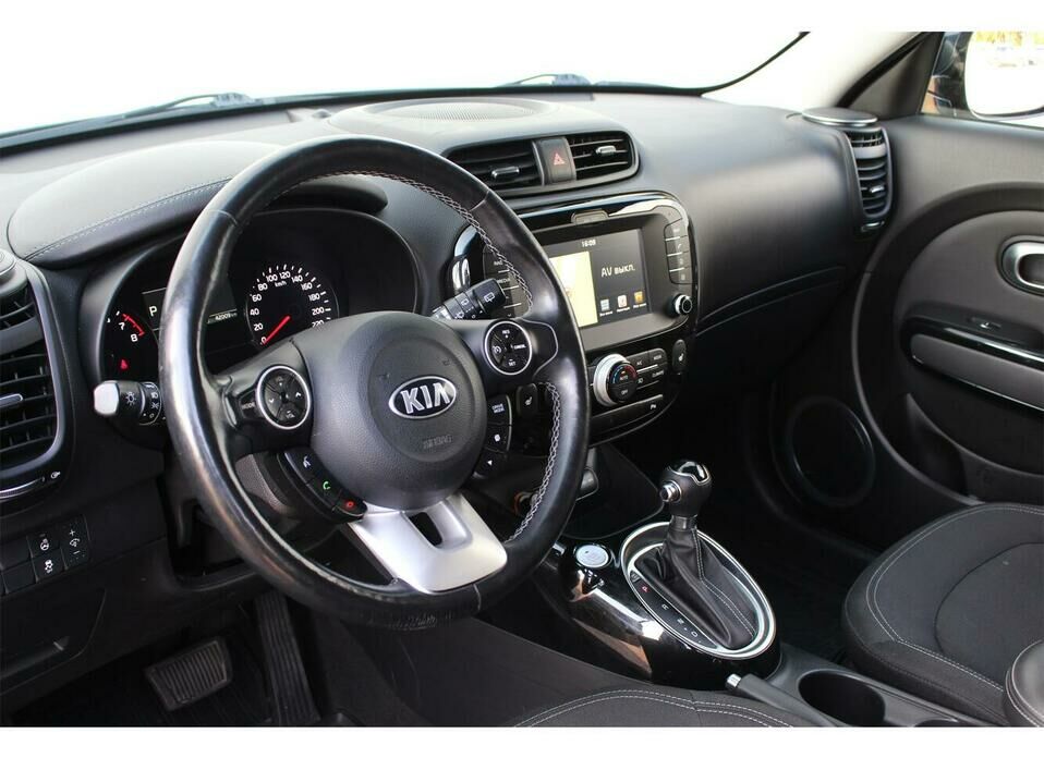 Kia Soul 2.0 AT (150 л.с.)