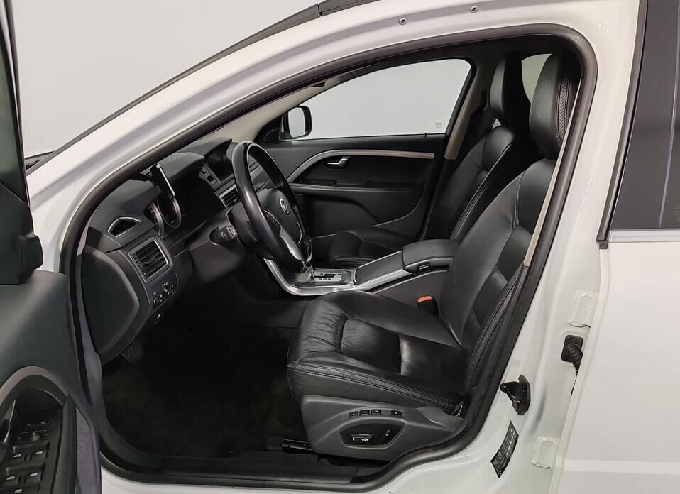 Volvo XC70 2.4d AT (175 л.с.) 4WD