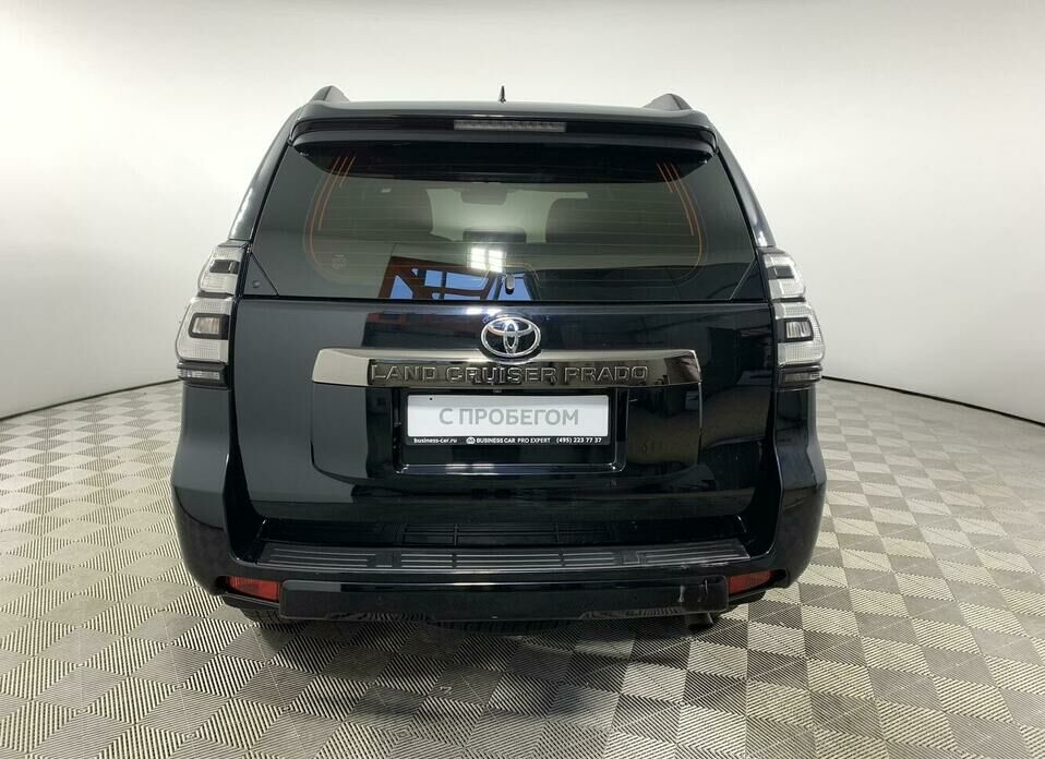 Toyota Land Cruiser Prado 2.8d AT (200 л.с.) 4WD