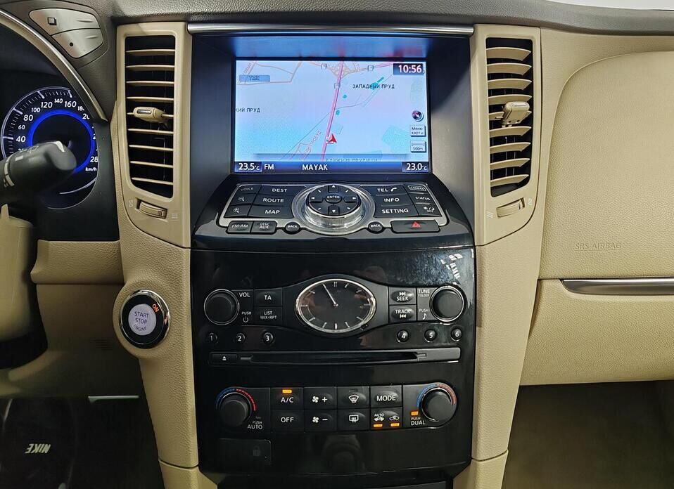 Infiniti QX70 3.7 AT (333 л.с.) 4WD