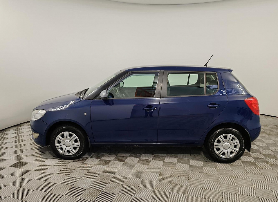 Skoda Fabia, II Рестайлинг 1.4 MT (86 л.с.)