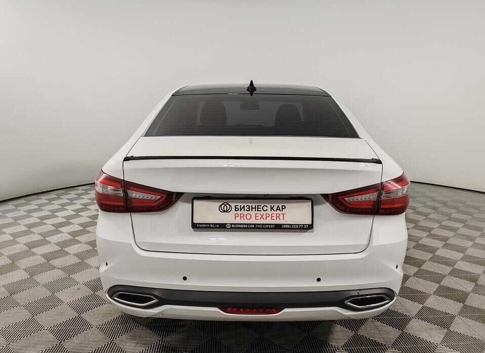 LADA (ВАЗ) Vesta, I Рестайлинг (NG) 1.6 MT (106 л.с.)