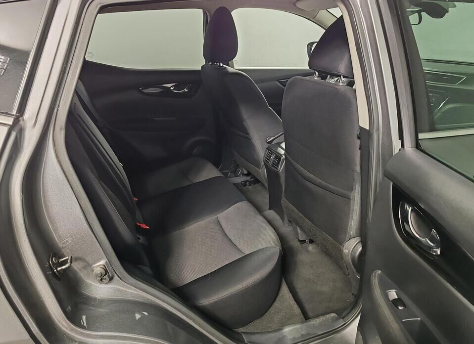Nissan Qashqai, II 2.0 CVT (144 л.с.) 4WD