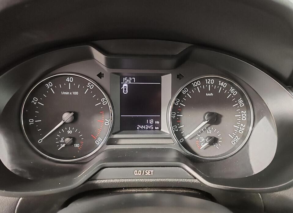 Skoda Octavia 1.2 MT (105 л.с.)
