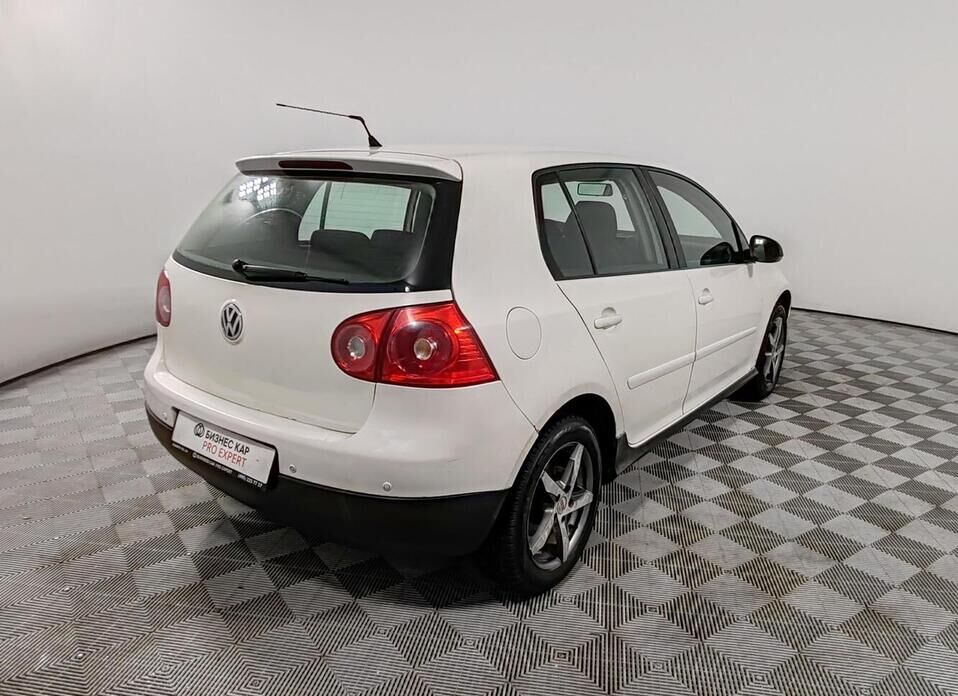 Volkswagen Golf, V 1.6 MT (102 л.с.)