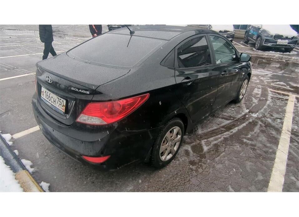 Hyundai Solaris, I 1.6 AT (123 л.с.)