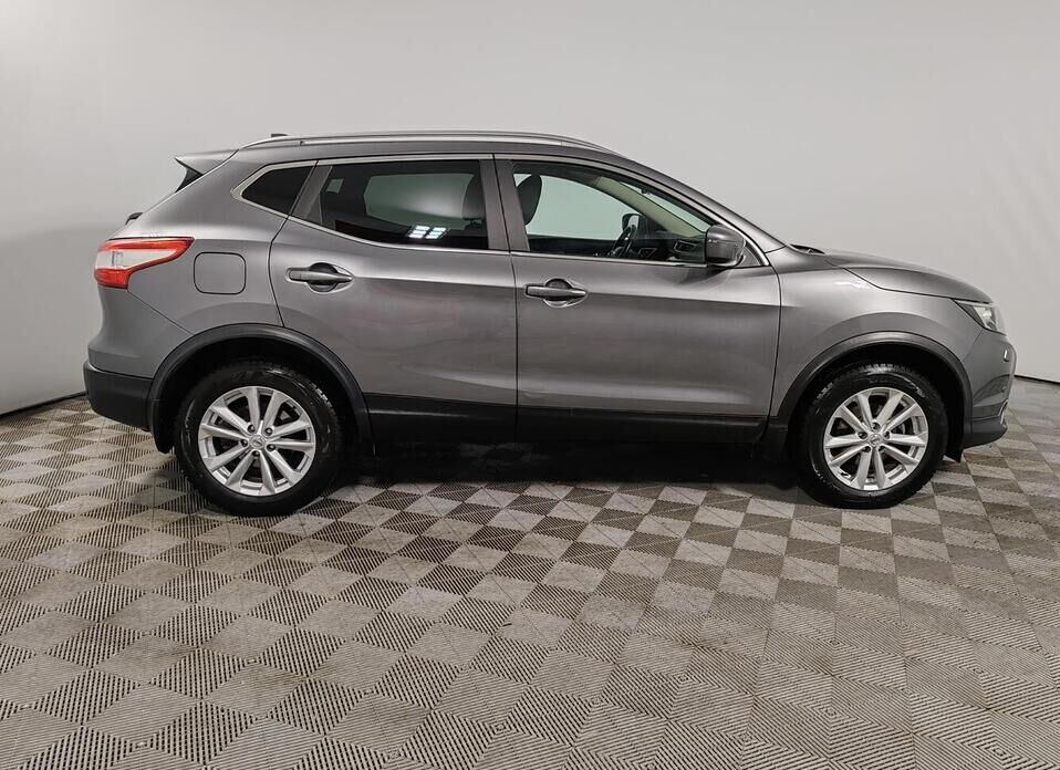 Nissan Qashqai, II 2.0 CVT (144 л.с.) 4WD