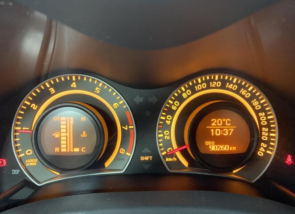Toyota Auris, I 1.4 MT (97 л.с.)