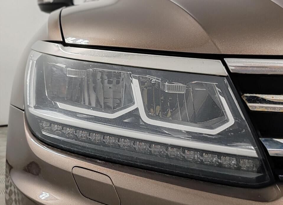 Volkswagen Tiguan, II 2.0d AMT (150 л.с.) 4WD