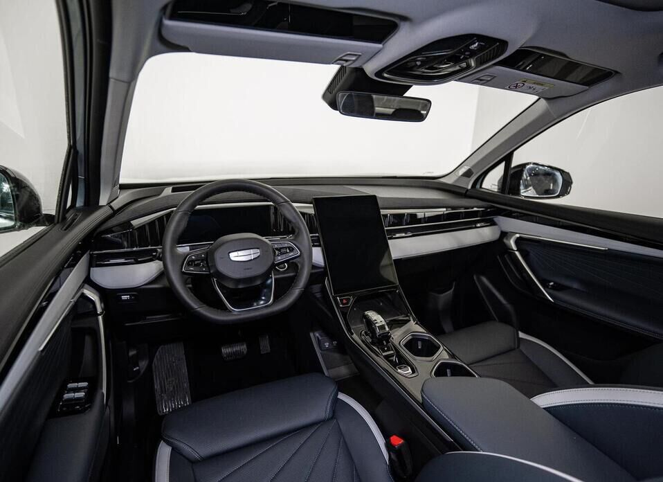 Geely Atlas, II 2.0 AT (200 л.с.) 4WD