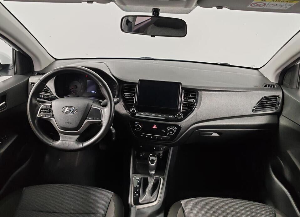 Hyundai Solaris 1.6 AT (123 л.с.)