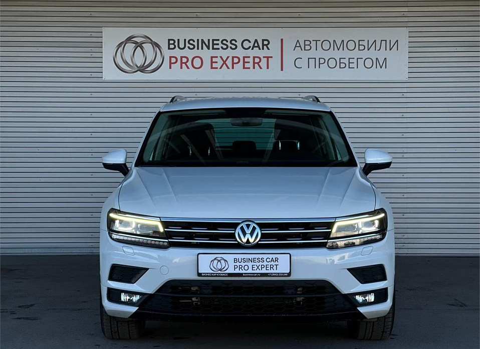 Volkswagen Tiguan, II 2.0d MT (150 л.с.) 4WD