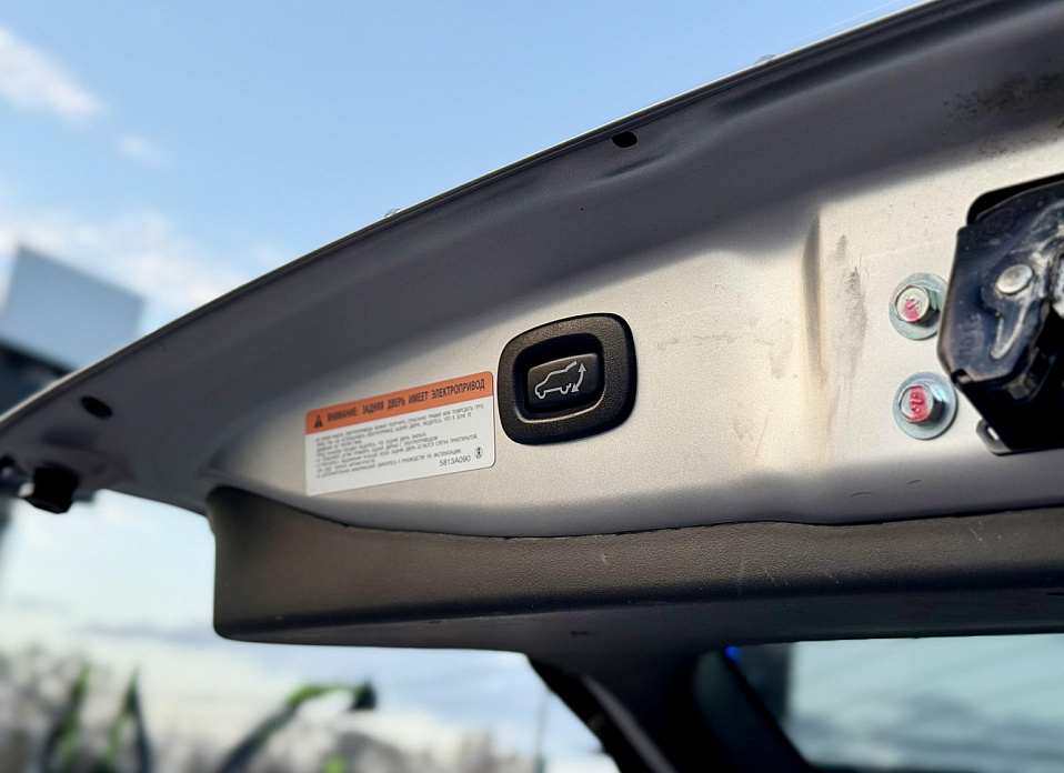 Mitsubishi Outlander, III Рестайлинг 3 2.4 CVT (167 л.с.) 4WD