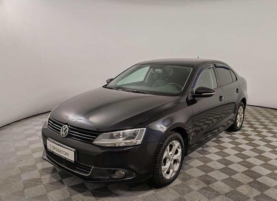 Volkswagen Jetta 1.6 AT (105 л.с.)