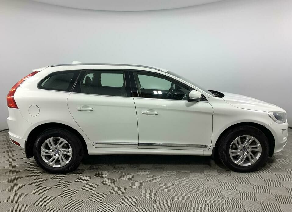 Volvo XC60 2.4d AT (190 л.с.) 4WD