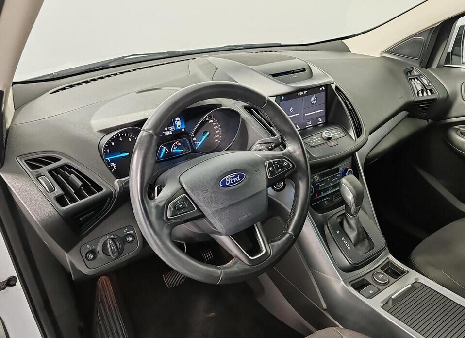 Ford Kuga, II Рестайлинг 1.5 AT (150 л.с.) 4WD