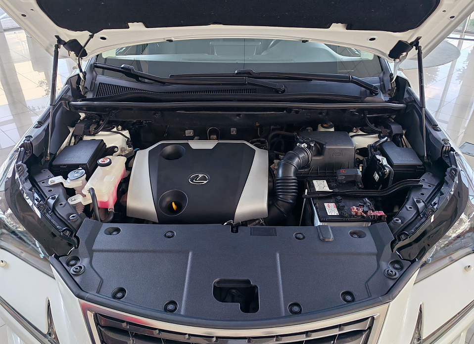 Lexus NX, I Рестайлинг 200 2.0 CVT (150 л.с.) 4WD