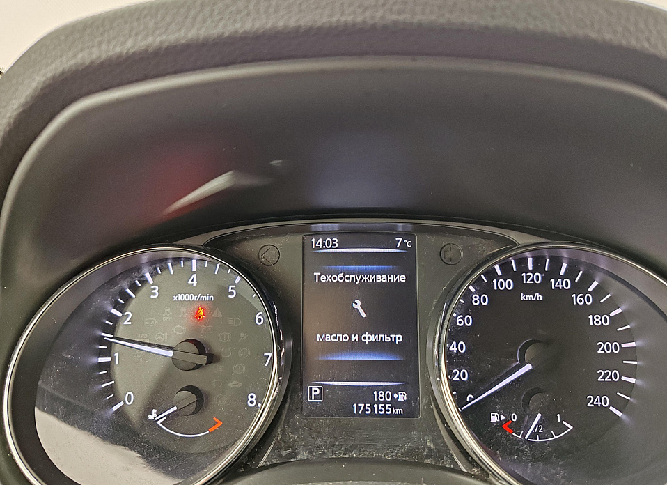 Nissan Qashqai, II Рестайлинг 2.0 CVT (144 л.с.)