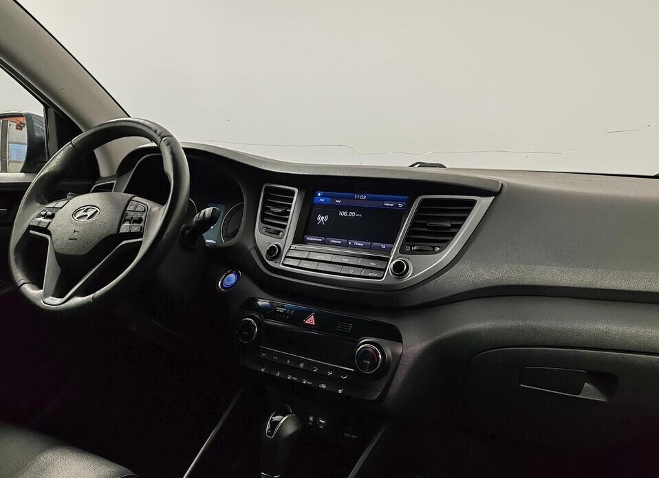 Hyundai Tucson, III 2.0 AT (150 л.с.) 4WD