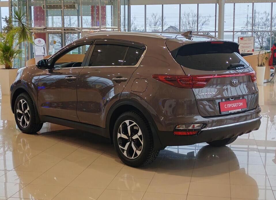 Kia Sportage, IV Рестайлинг 2.0 AT (150 л.с.)